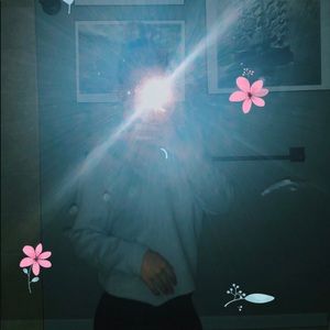 Meet your Posher, Ella